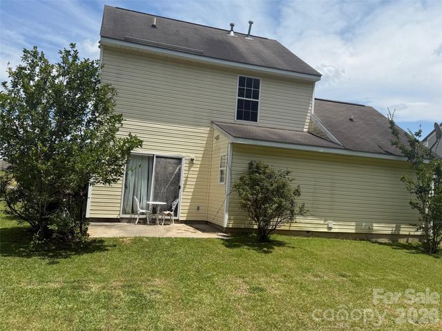 4046 W Fairmeadow Drive, Lancaster, SC 29720