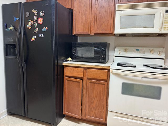 4046 W Fairmeadow Drive, Lancaster, SC 29720