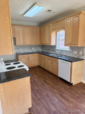 4516 Harvest Way, Montgomery, AL 36106