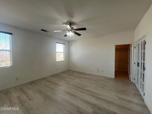 4111 Vahan Court, Lancaster, CA 93536