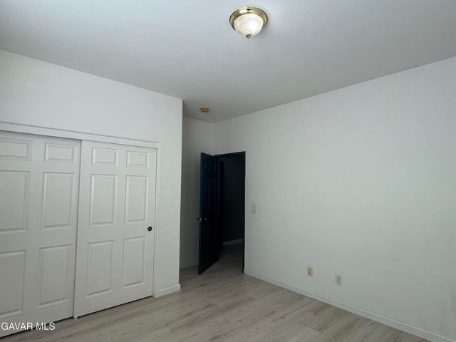 4111 Vahan Court, Lancaster, CA 93536