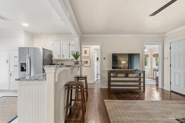 1722 E Hatton St, Pensacola, FL 32503