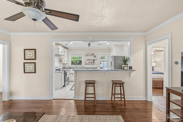 1722 E Hatton St, Pensacola, FL 32503