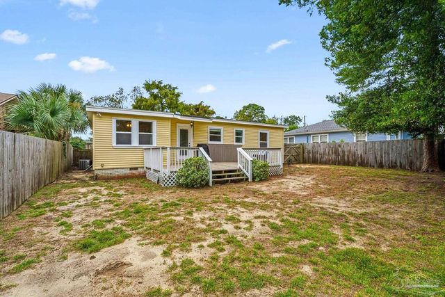 1722 E Hatton St, Pensacola, FL 32503