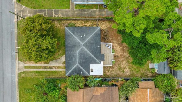 1722 E Hatton St, Pensacola, FL 32503