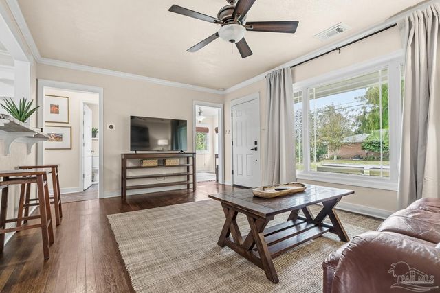 1722 E Hatton St, Pensacola, FL 32503