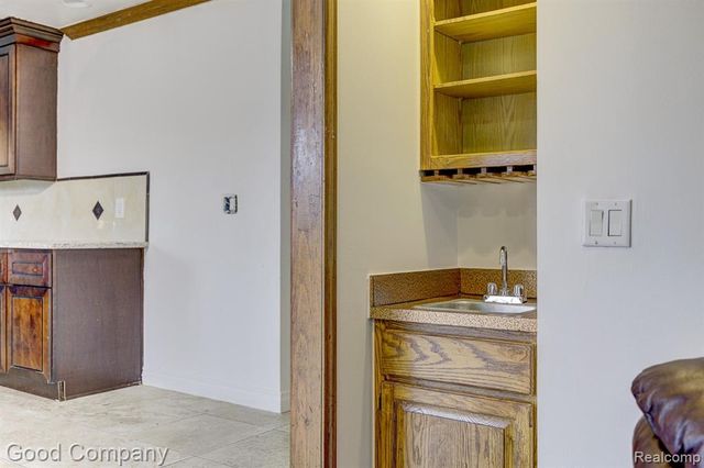 38092 Westchester Road, Sterling Heights, MI 48310