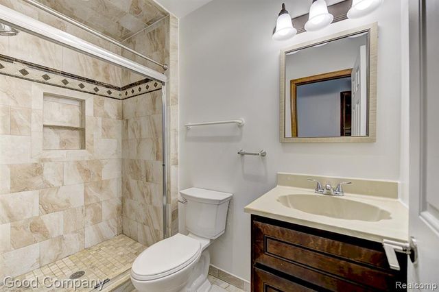 38092 Westchester Road, Sterling Heights, MI 48310