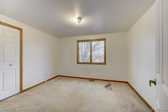 38092 Westchester Road, Sterling Heights, MI 48310