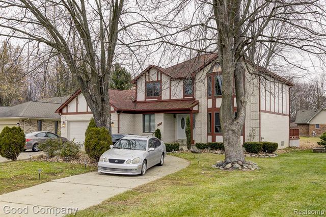 38092 Westchester Road, Sterling Heights, MI 48310