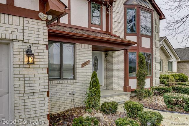 38092 Westchester Road, Sterling Heights, MI 48310