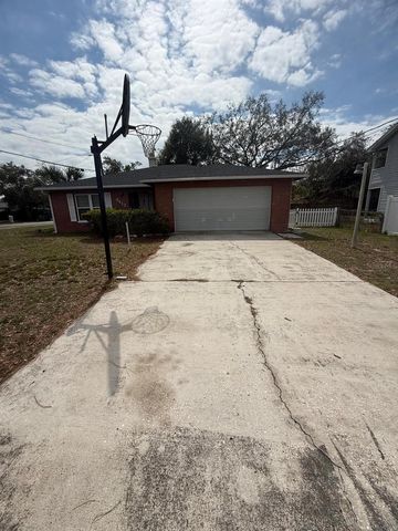 4913 E LIBERTY STREET, Tampa, FL 33617