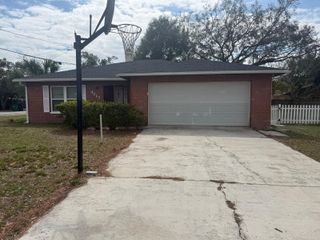 4913 E LIBERTY STREET, Tampa, FL 33617