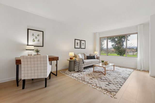 3435 Solomon Ln, Alameda, CA 94502