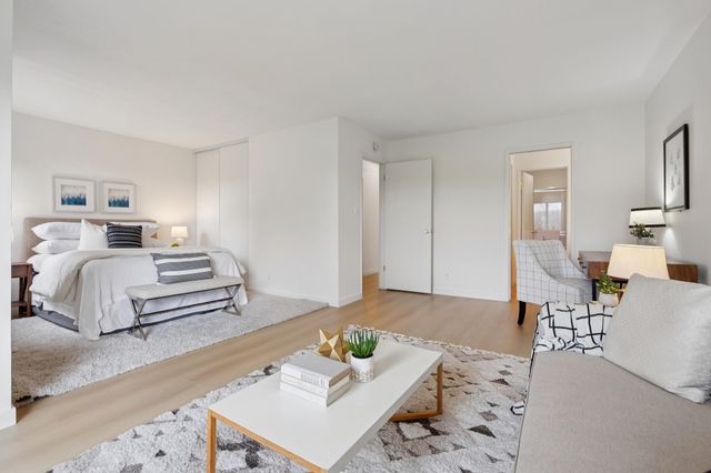 3435 Solomon Ln, Alameda, CA 94502