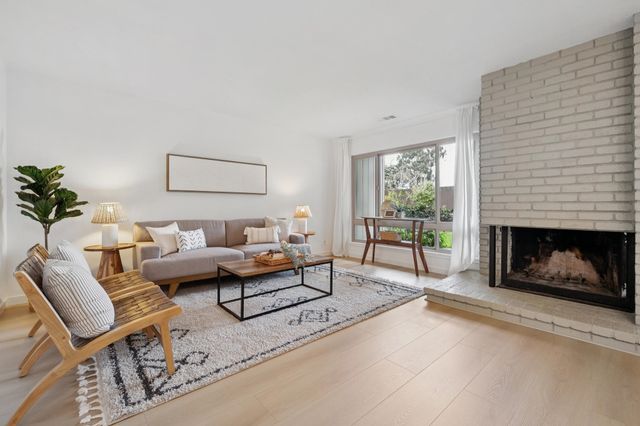 3435 Solomon Ln, Alameda, CA 94502