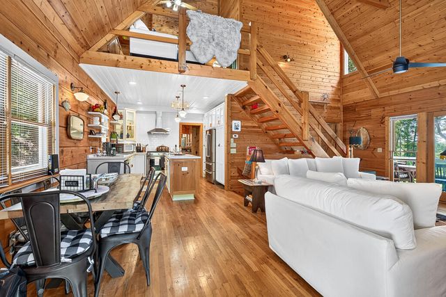 161 Walkabout Creek Road, Morganton, GA 30560