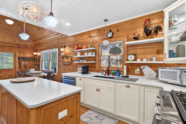 161 Walkabout Creek Road, Morganton, GA 30560