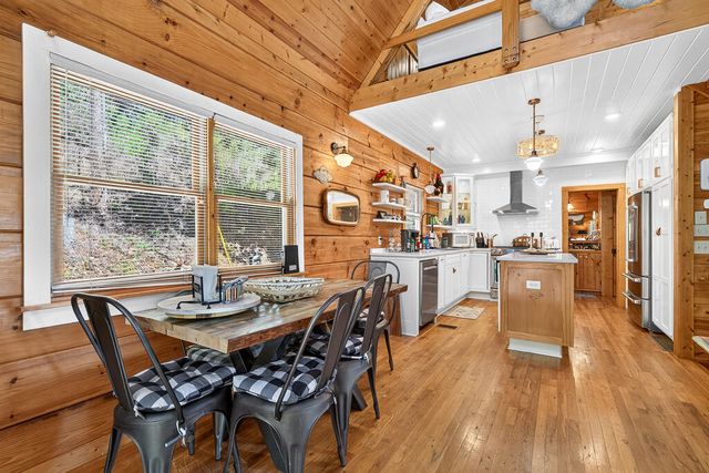 161 Walkabout Creek Road, Morganton, GA 30560
