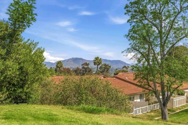 1862 Pleasantdale Lane, Encinitas, CA 92024