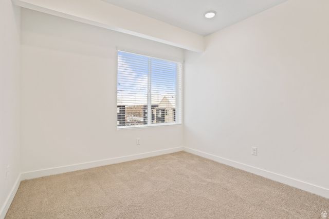 164 S BUSHNELL WAY, Clearfield, UT 84015