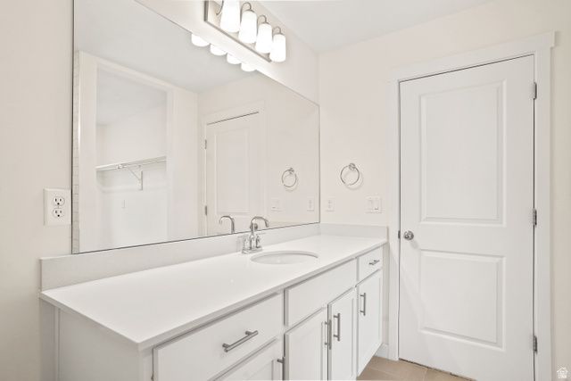 164 S BUSHNELL WAY, Clearfield, UT 84015