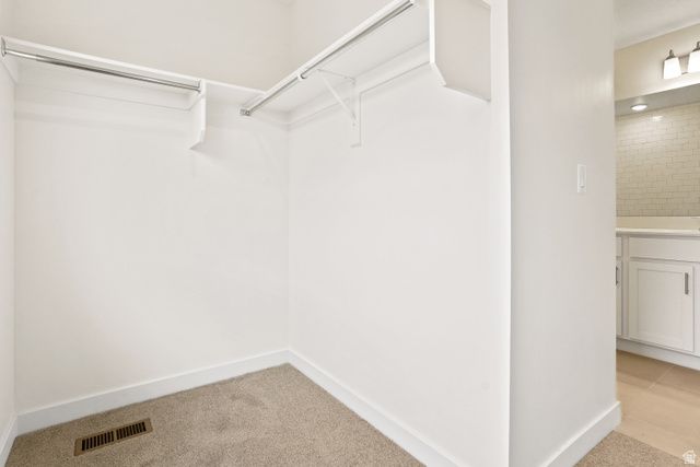 164 S BUSHNELL WAY, Clearfield, UT 84015