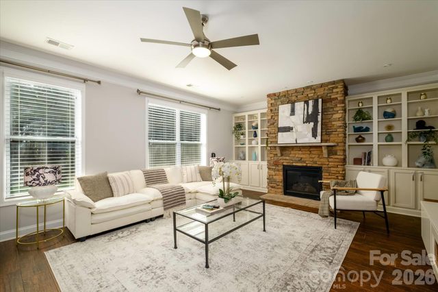 5401 Casper Drive, Charlotte, NC 28214
