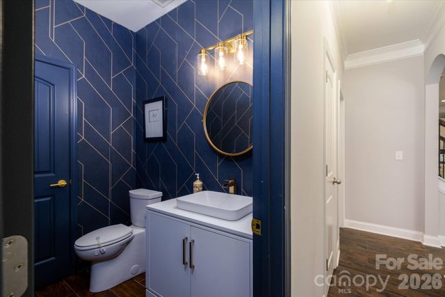 5401 Casper Drive, Charlotte, NC 28214
