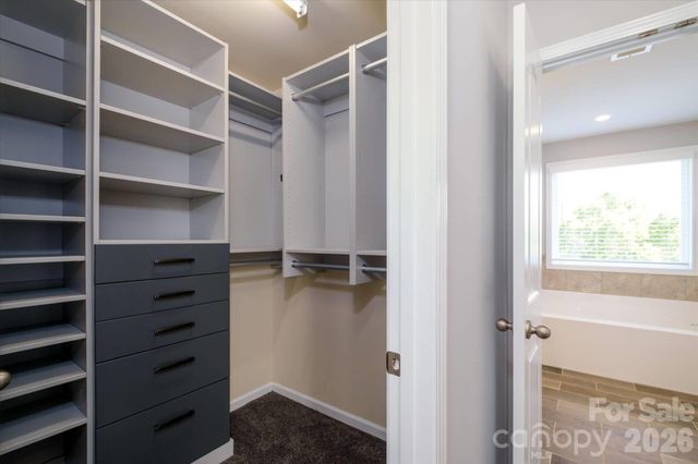 5401 Casper Drive, Charlotte, NC 28214