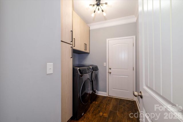 5401 Casper Drive, Charlotte, NC 28214