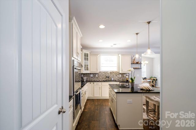 5401 Casper Drive, Charlotte, NC 28214