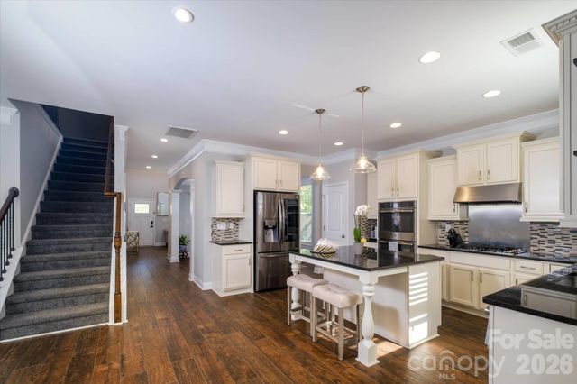 5401 Casper Drive, Charlotte, NC 28214