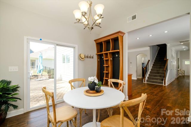 5401 Casper Drive, Charlotte, NC 28214
