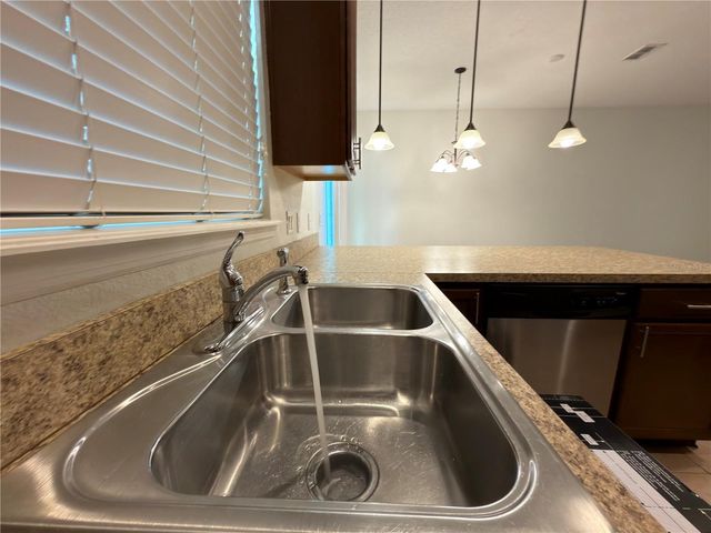 1036 LAUREL RIDGE LANE, Sanford, FL 32773