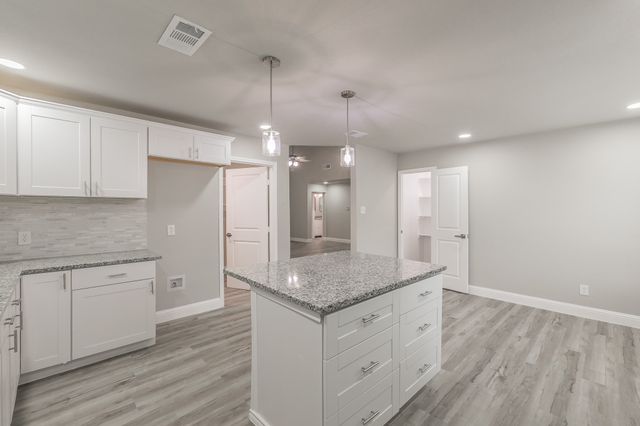 6517 Briley Drive, North Richland Hills, TX 76180