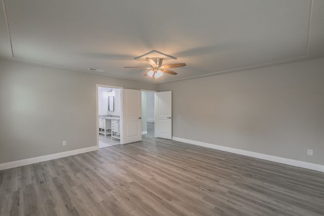 6517 Briley Drive, North Richland Hills, TX 76180