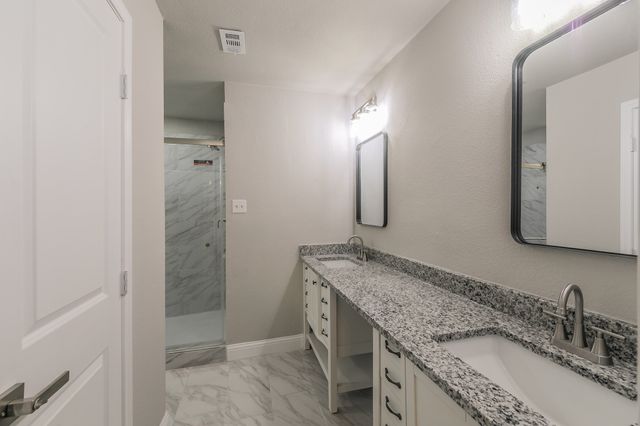 6517 Briley Drive, North Richland Hills, TX 76180