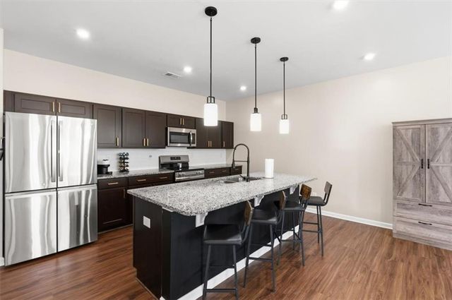 413 Perth Drive, Cartersville, GA 30121