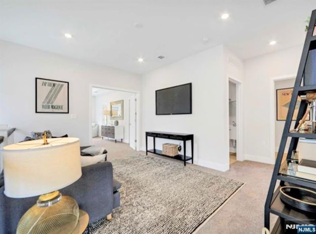 1 Davies Drive, Old Tappan, NJ 07675