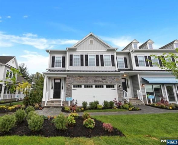 1 Davies Drive, Old Tappan, NJ 07675