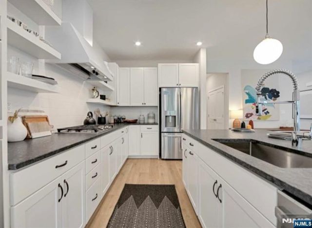 1 Davies Drive, Old Tappan, NJ 07675