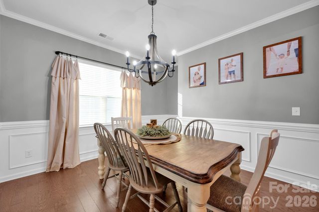 175 Falls Cove Drive, Troutman, NC 28166