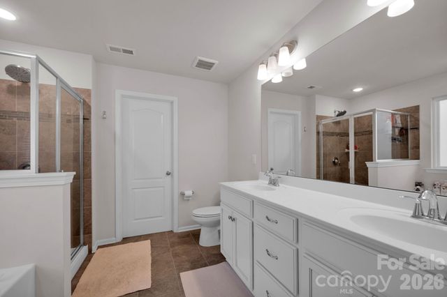 175 Falls Cove Drive, Troutman, NC 28166