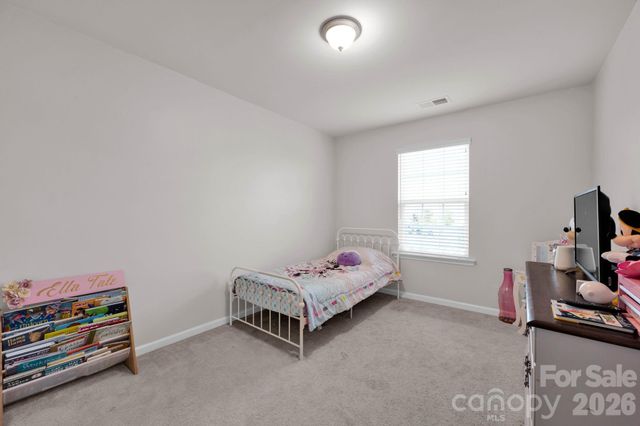 175 Falls Cove Drive, Troutman, NC 28166