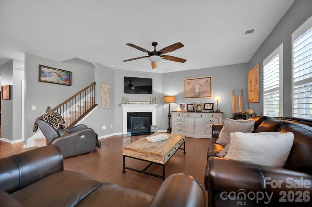 175 Falls Cove Drive, Troutman, NC 28166