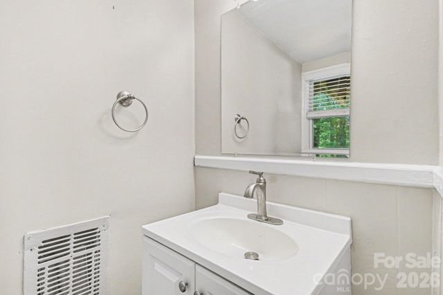 6209 Springfield Drive, Charlotte, NC 28212