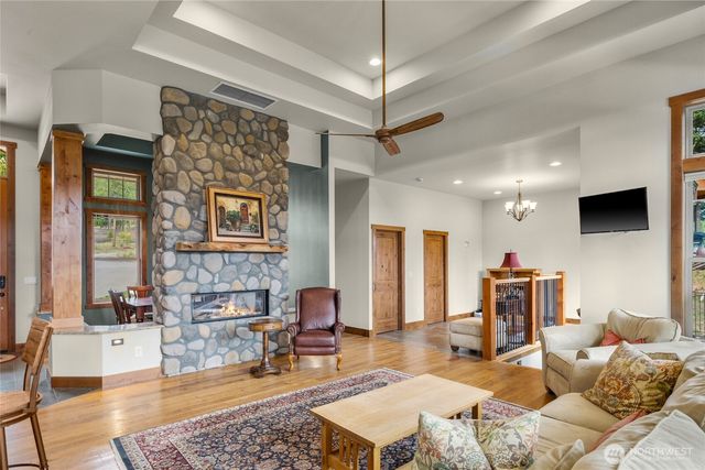 421 Meadow Ridge Drive, Cle Elum, WA 98922