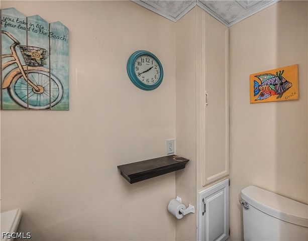 284 Blue Spring TER, North Fort Myers, FL 33903