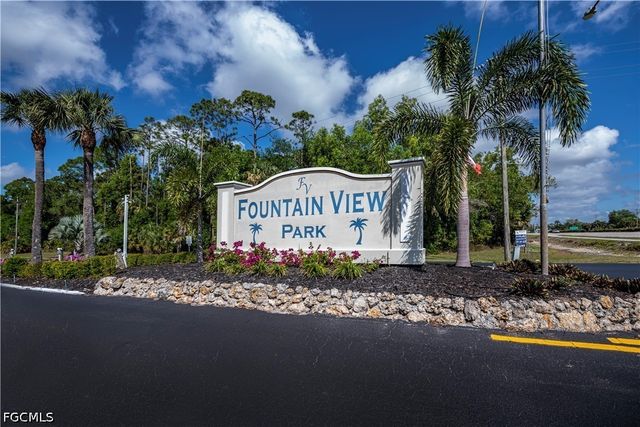 284 Blue Spring TER, North Fort Myers, FL 33903